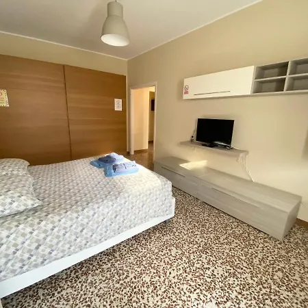 דירה Casa Manolo Cesano Milan